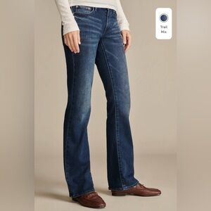 Lucky Brand Sweet Mid Rise Boot Jeans (women’s 12/31) (NWT)